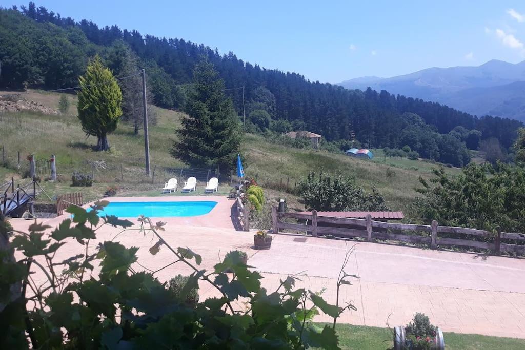 Caserio Vasco Con Piscina Y Barbacoa Orozko Exterior photo