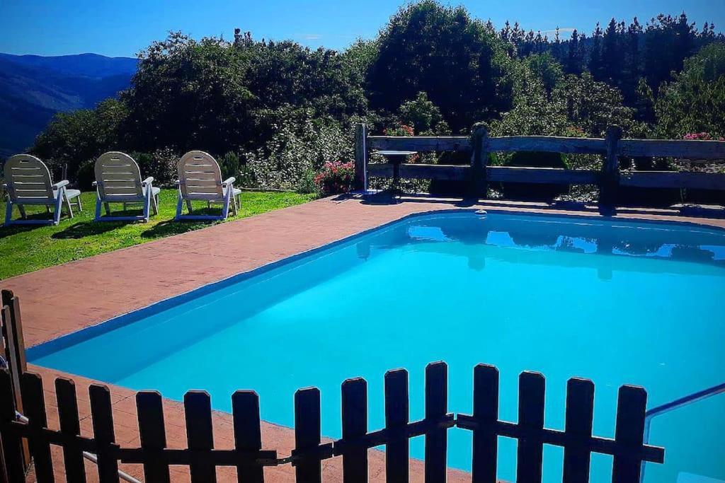 Caserio Vasco Con Piscina Y Barbacoa Orozko Exterior photo