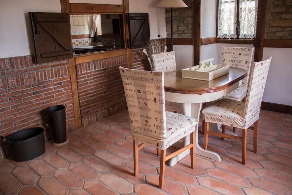 Caserio Vasco Con Piscina Y Barbacoa Orozko Exterior photo